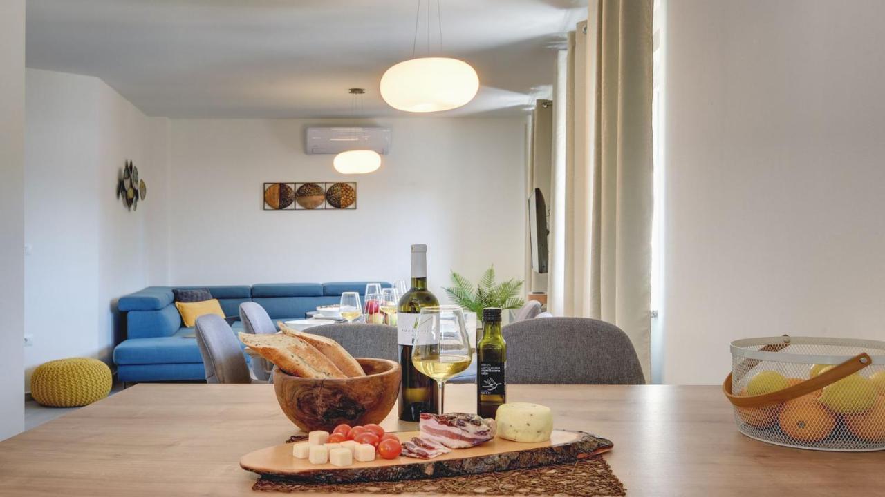 Exclusive City Apartments Пула Екстериор снимка