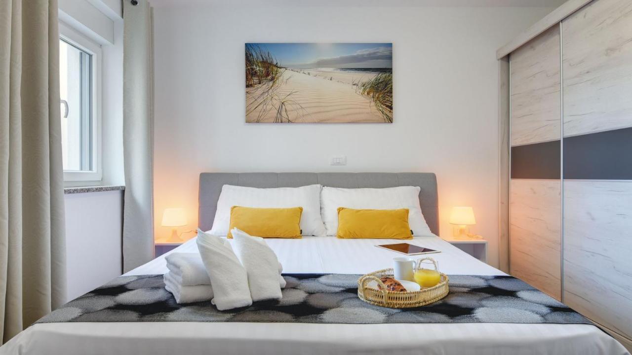 Exclusive City Apartments Пула Екстериор снимка