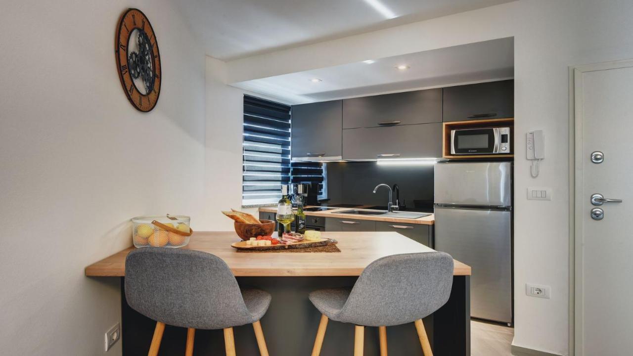 Exclusive City Apartments Пула Екстериор снимка