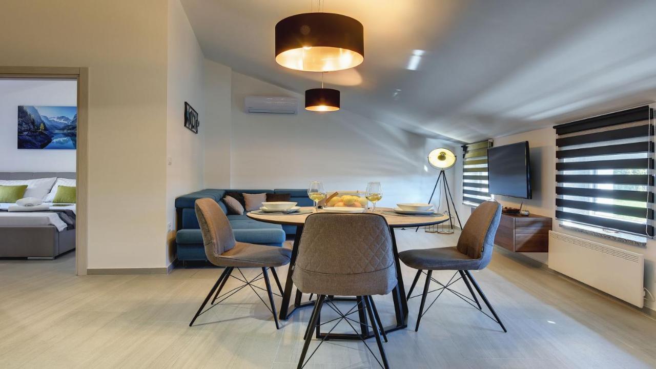 Exclusive City Apartments Пула Екстериор снимка