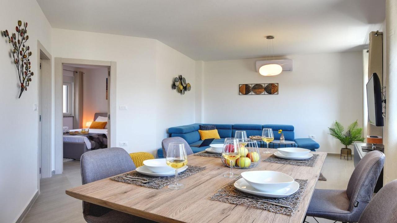 Exclusive City Apartments Пула Екстериор снимка