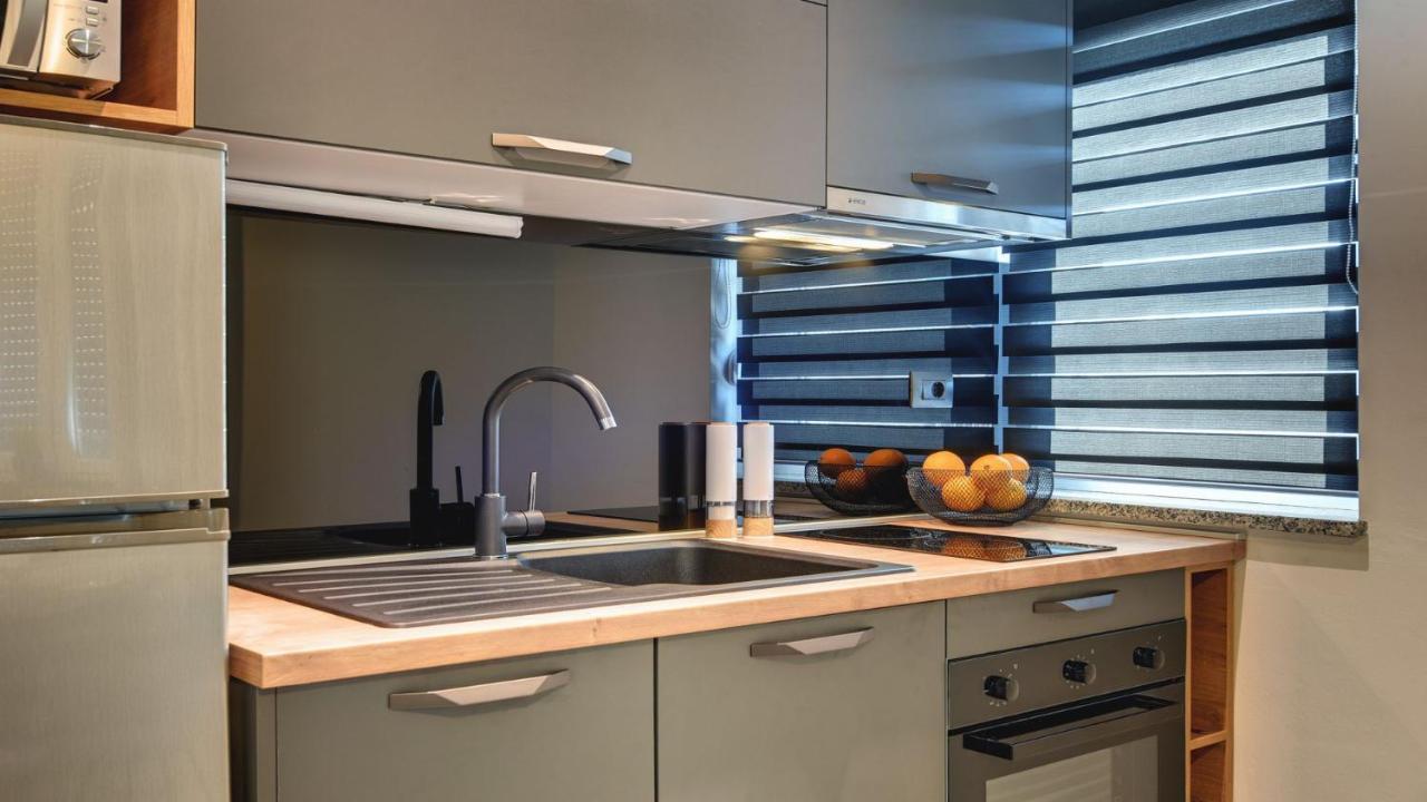 Exclusive City Apartments Пула Екстериор снимка
