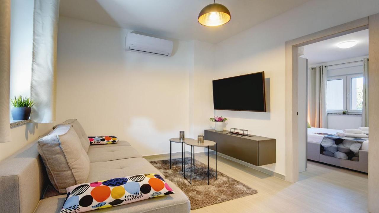 Exclusive City Apartments Пула Екстериор снимка