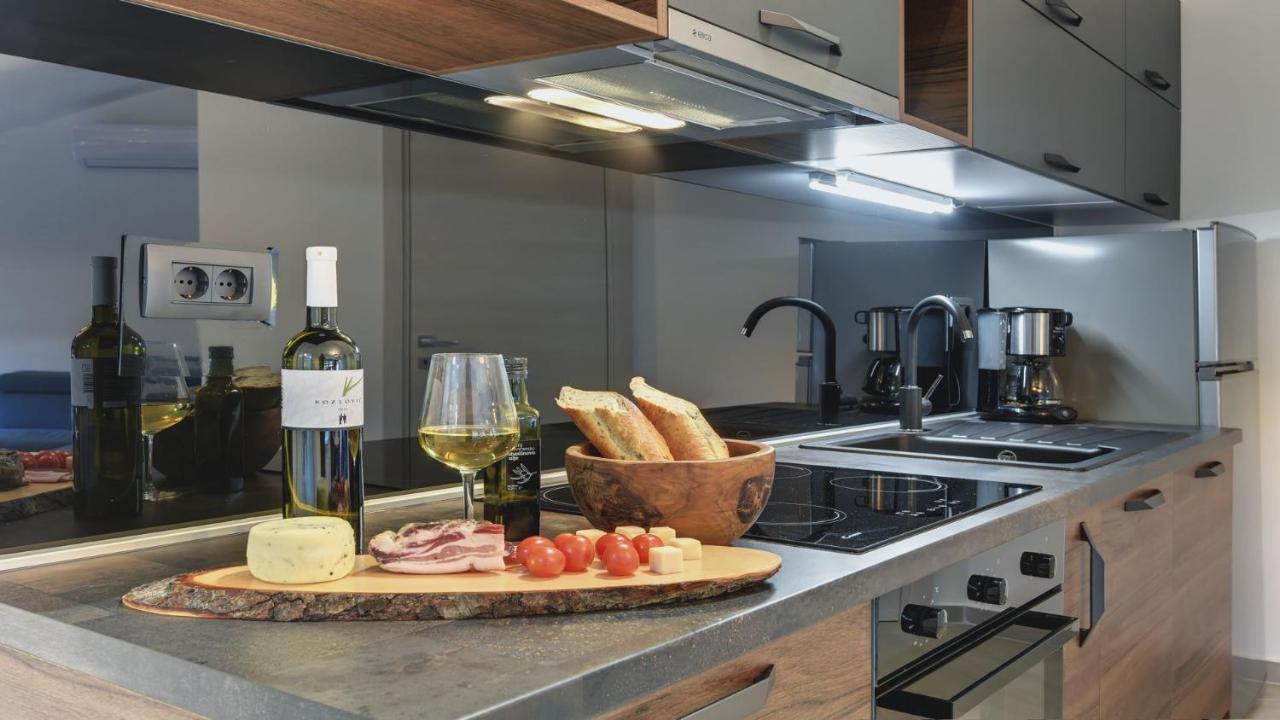 Exclusive City Apartments Пула Екстериор снимка